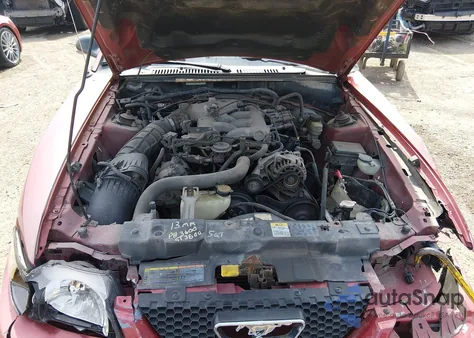 2002 Ford Mustang z USA, uszkodzony, nr VIN 1FAFP40442F124293